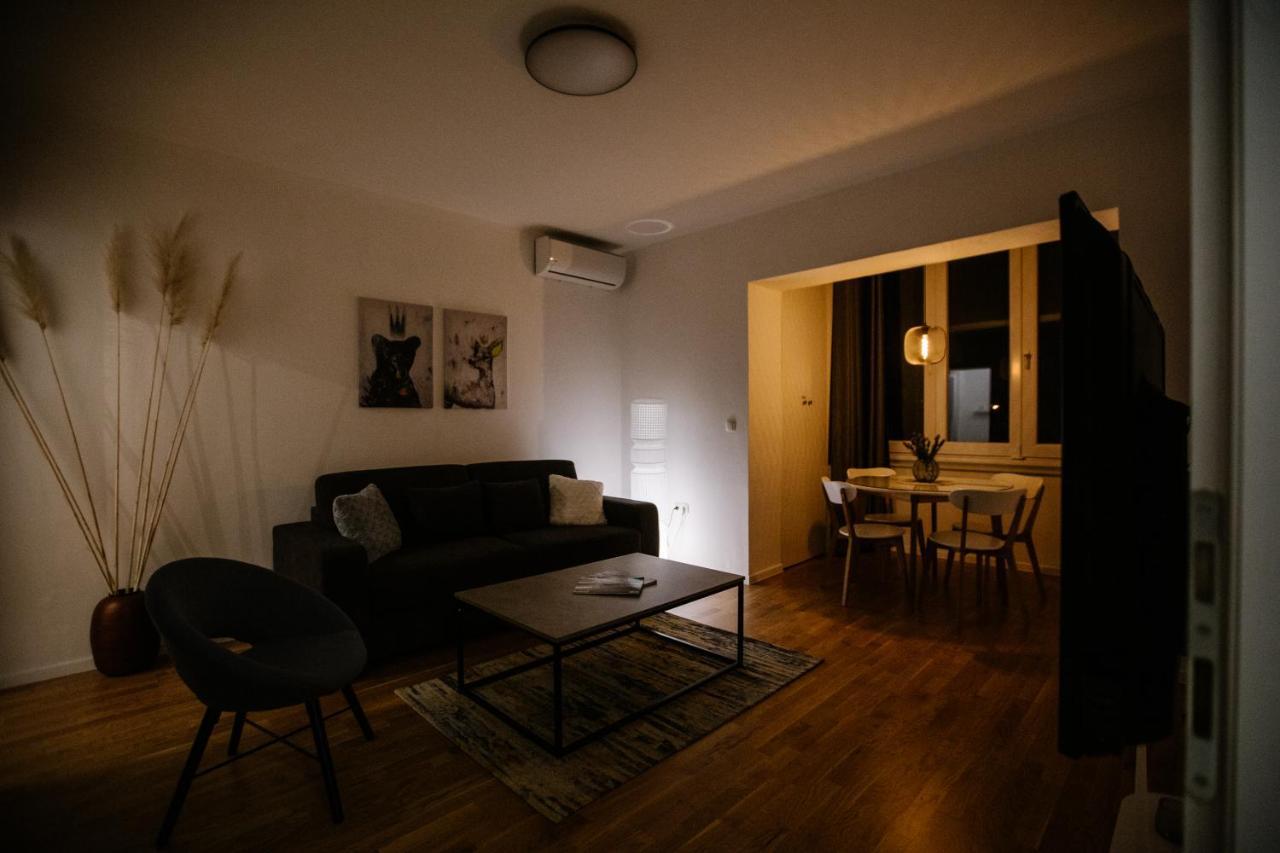 Big Tree Apartment & The Nest Apartment - Free Parking 莫斯塔尔 外观 照片